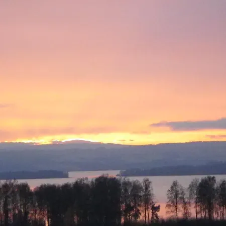 Herkestad Gard Bed and Breakfast Ottestad