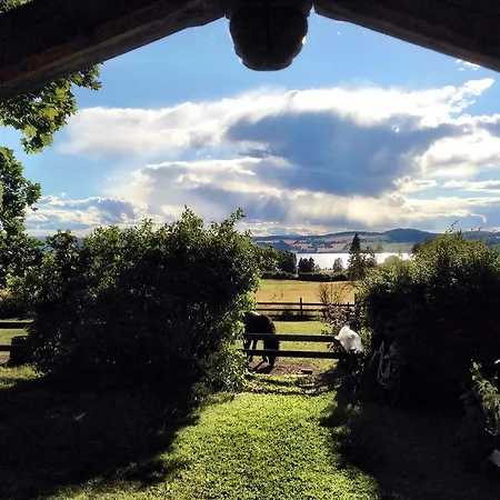 Herkestad Gard Bed and Breakfast Ottestad