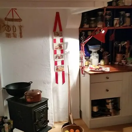 Herkestad Gard Bed and Breakfast