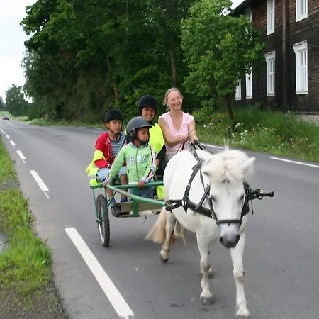Herkestad Gard B&B Ottestad