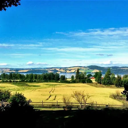Herkestad Gard B&B *